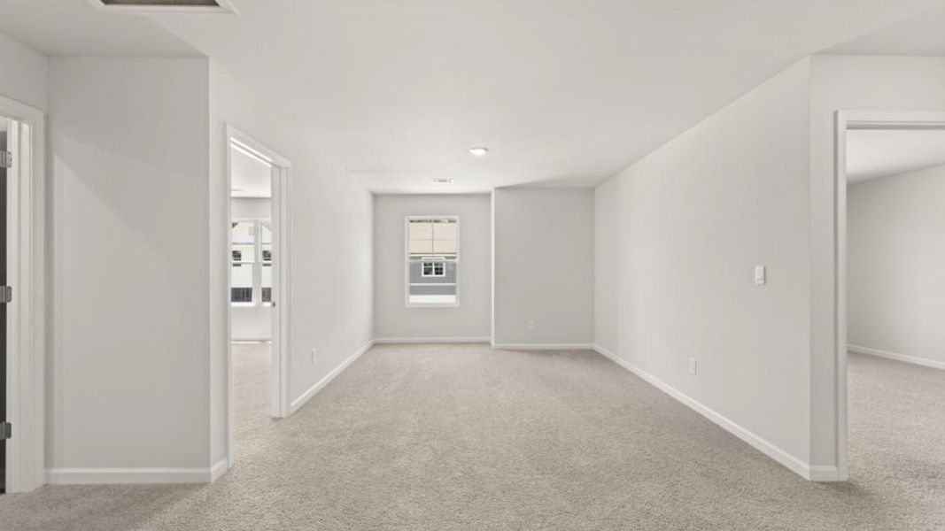 Spacious, unfurnished interior of a new home in Hamptons at Riverwood South, Dallas (Image 29). Spacious, unfurnished interior of a new home in Hamptons at Riverwood South, Dallas (Image 29).
