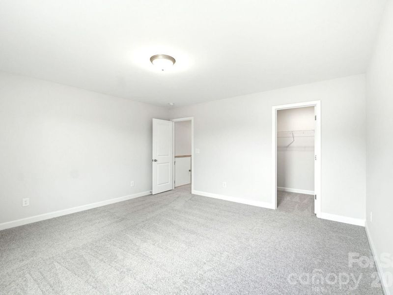 Spacious, unfurnished interior of a new home in Windgate, Mooresville (Image 36). Spacious, unfurnished interior of a new home in Windgate, Mooresville (Image 36).