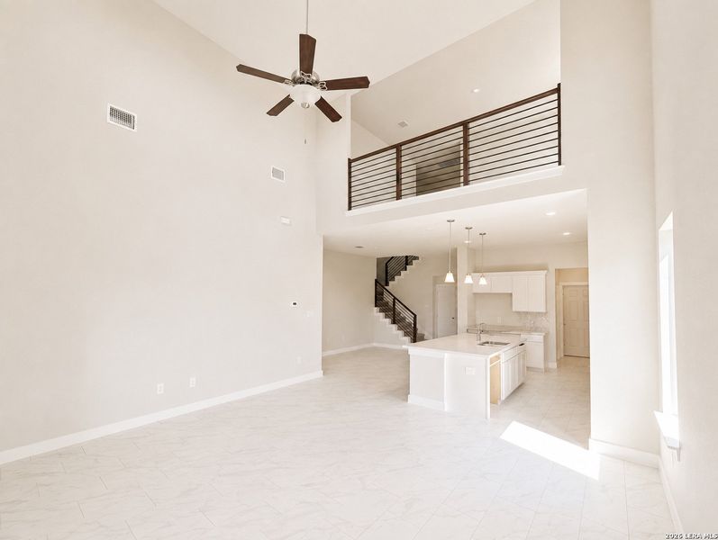 Spacious, unfurnished interior of a new home in Cordova Crossing, Seguin (Image 7).
