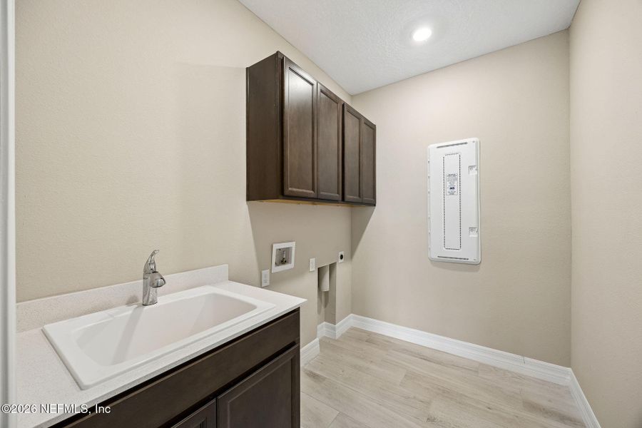 Furnished interior view inside a new home in , Yulee (Image 9).