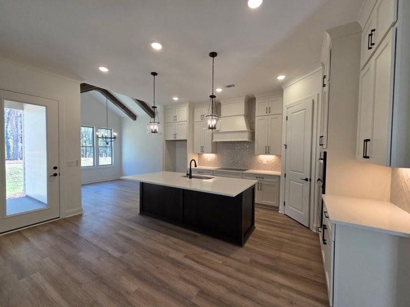 Furnished interior view inside a new home in , Waleska (Image 10).