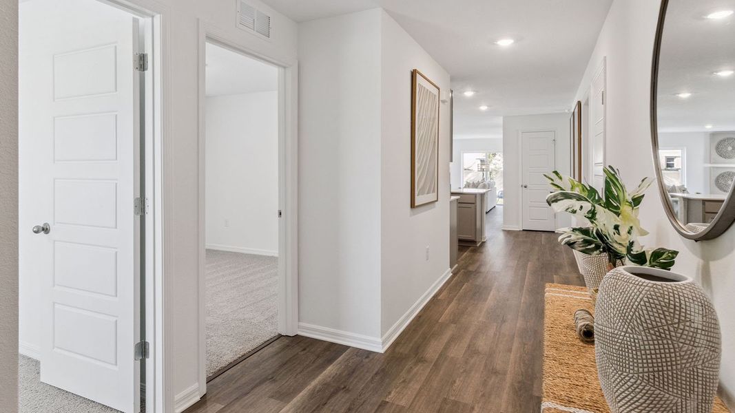 Representative furnished interior of a home built from the Dundee by D.R. Horton in Leoma's Landing, Lake Wales (Image 5).