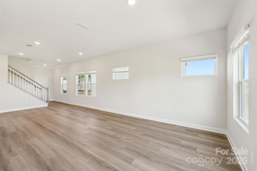 Spacious, unfurnished interior of a new home in Walnut Reserve, Conover (Image 22).