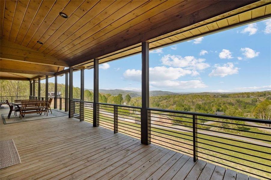Spacious, unfurnished interior of a new home in , Morganton (Image 20).