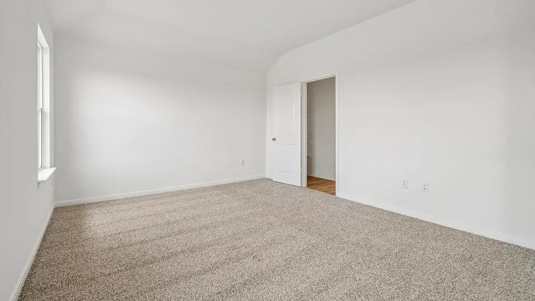 Spacious, unfurnished interior of a new home in Prairie Lakes, Buda (Image 18). Spacious, unfurnished interior of a new home in Prairie Lakes, Buda (Image 18).