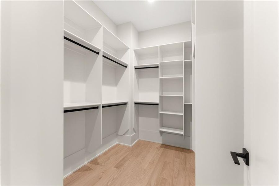 Image 79 of a home in .