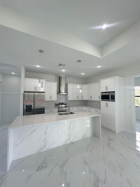 Spacious, unfurnished interior of a new home in , Lehigh Acres (Image 29). Spacious, unfurnished interior of a new home in , Lehigh Acres (Image 29).