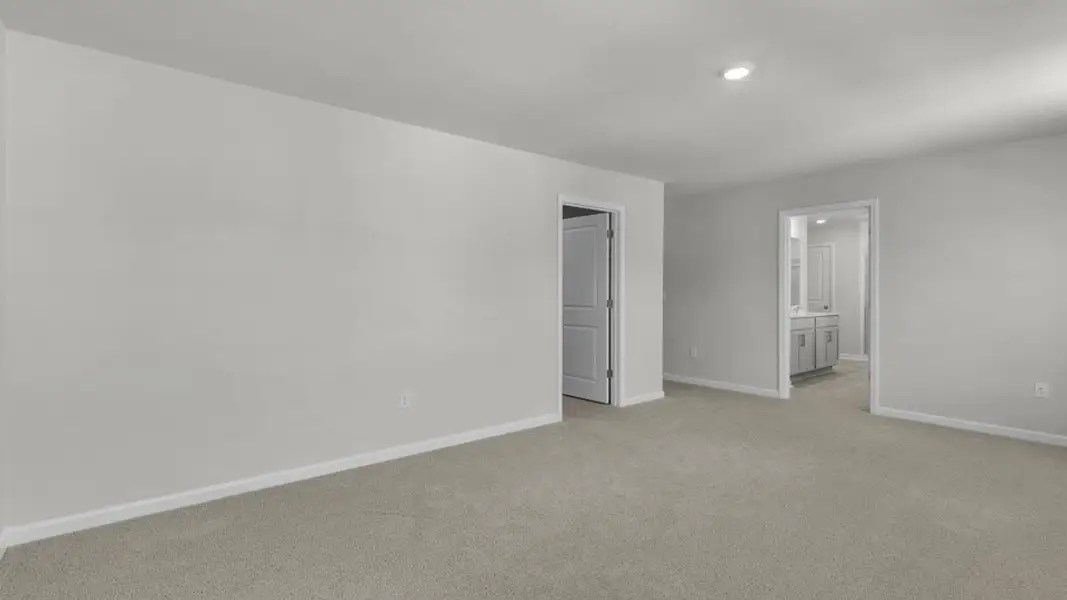 Spacious, unfurnished interior of a new home in Westerly, Lillington (Image 18).