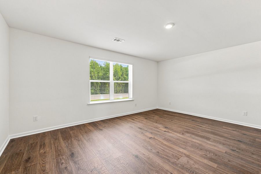 Spacious, unfurnished interior of a new home in Ambridge, Conway (Image 28). Spacious, unfurnished interior of a new home in Ambridge, Conway (Image 28).