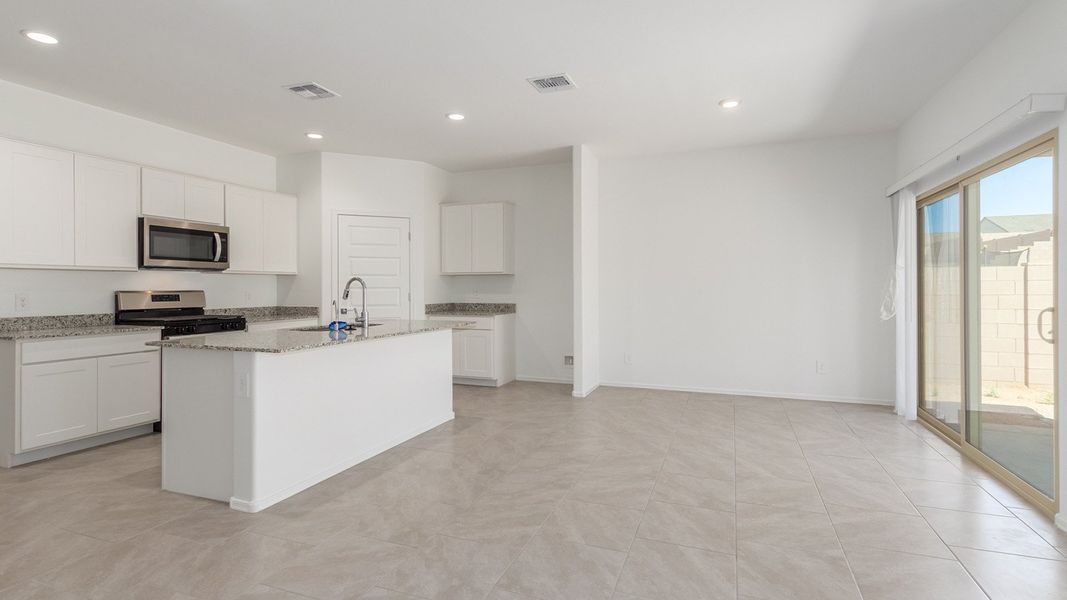 Furnished interior view inside a new home in Sycamore Vista, Vail (Image 4).