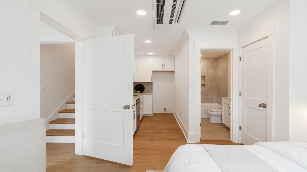 Spacious, unfurnished interior of a new home in Grants Court, Charleston (Image 20). Spacious, unfurnished interior of a new home in Grants Court, Charleston (Image 20).