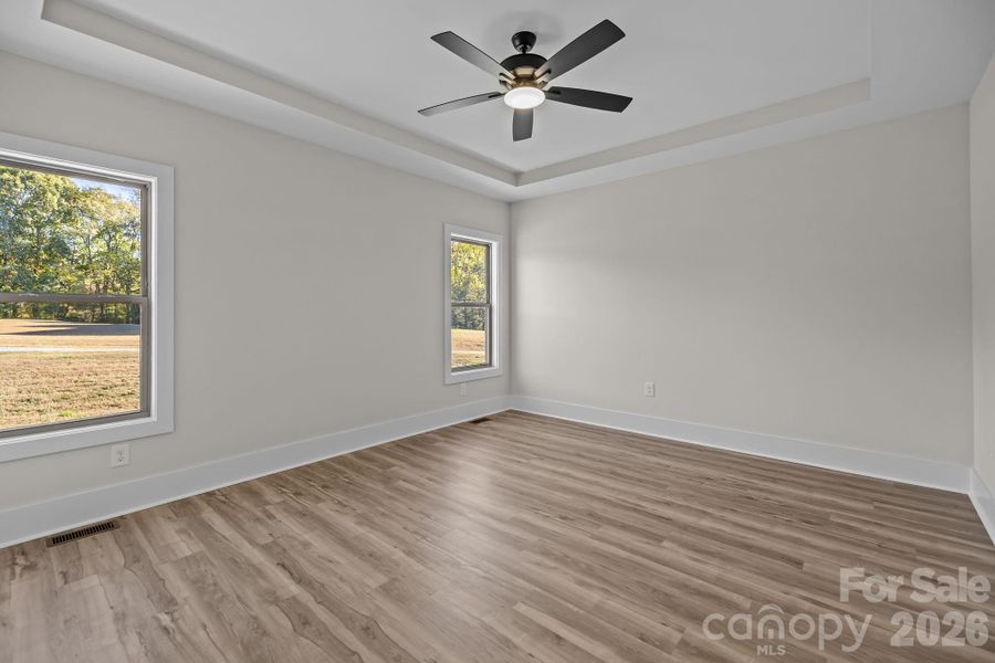 Spacious, unfurnished interior of a new home in , Monroe (Image 28).