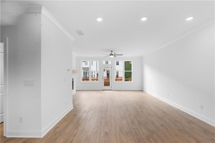 Spacious, unfurnished interior of a new home in Evanshire Townhomes, Duluth (Image 36).