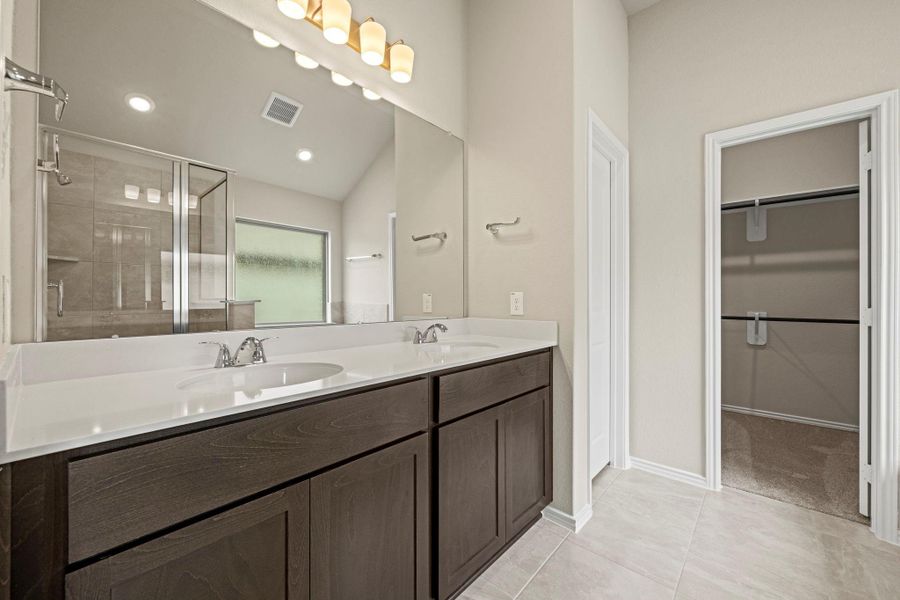 Furnished interior view inside a new home in Two Step Farm, Montgomery (Image 11). Furnished interior view inside a new home in Two Step Farm, Montgomery (Image 11).