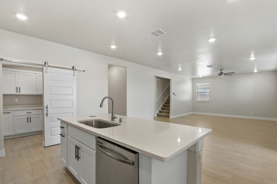 Representative furnished interior of a home built from the Zen by View Homes in The View at Desert Springs | Thoughtful Collection, El Paso (Image 18). Representative furnished interior of a home built from the Zen by View Homes in The View at Desert Springs | Thoughtful Collection, El Paso (Image 18).