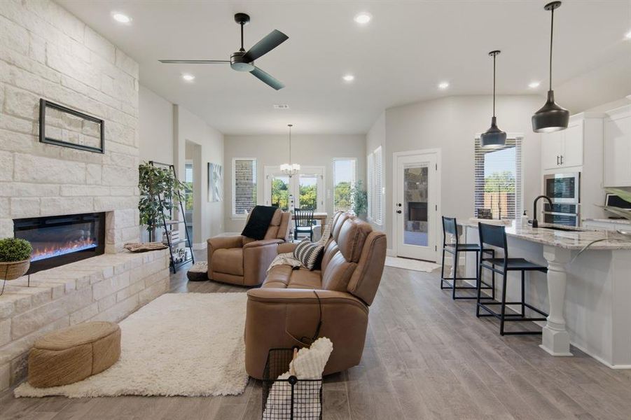 Furnished interior view inside a new home in , Burleson (Image 8).