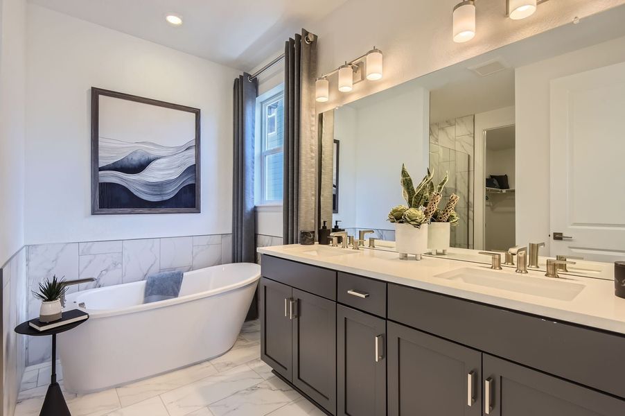 Riverbend New Home in Elizabeth, CO.  - Slide 24