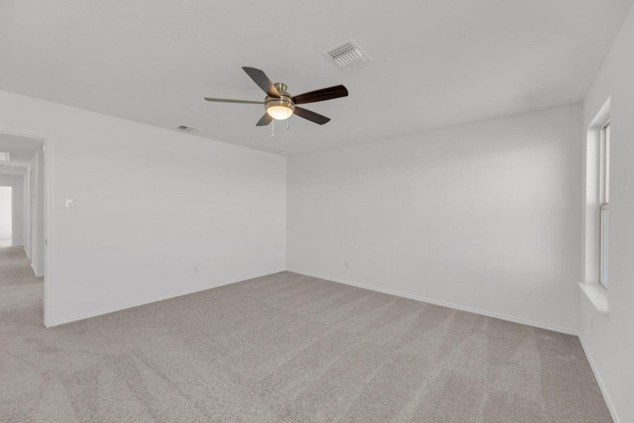 Spacious, unfurnished interior of a new home in Salerno - Heritage Collection, Round Rock (Image 36).