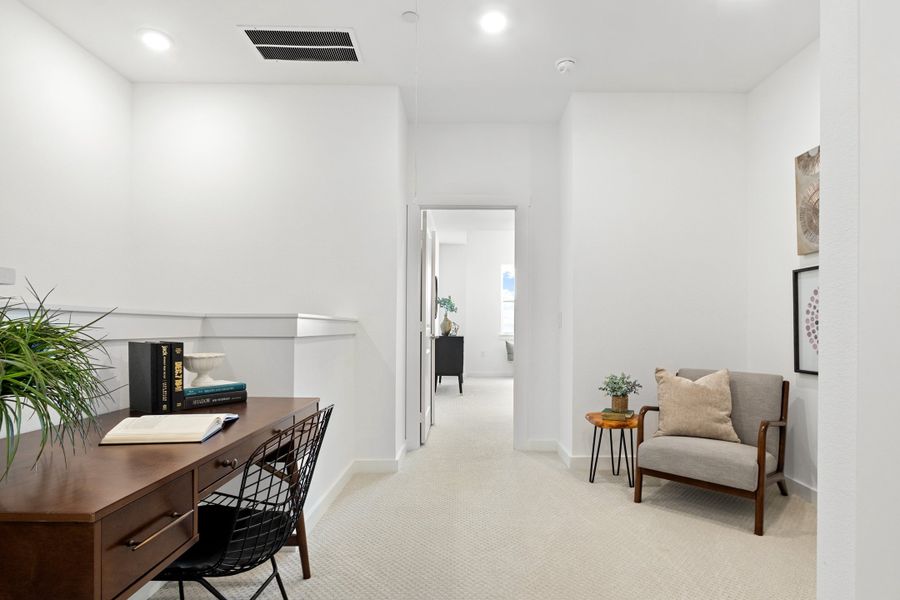 Furnished interior view inside a new home in Willow Grove Townhomes, Melissa (Image 15).