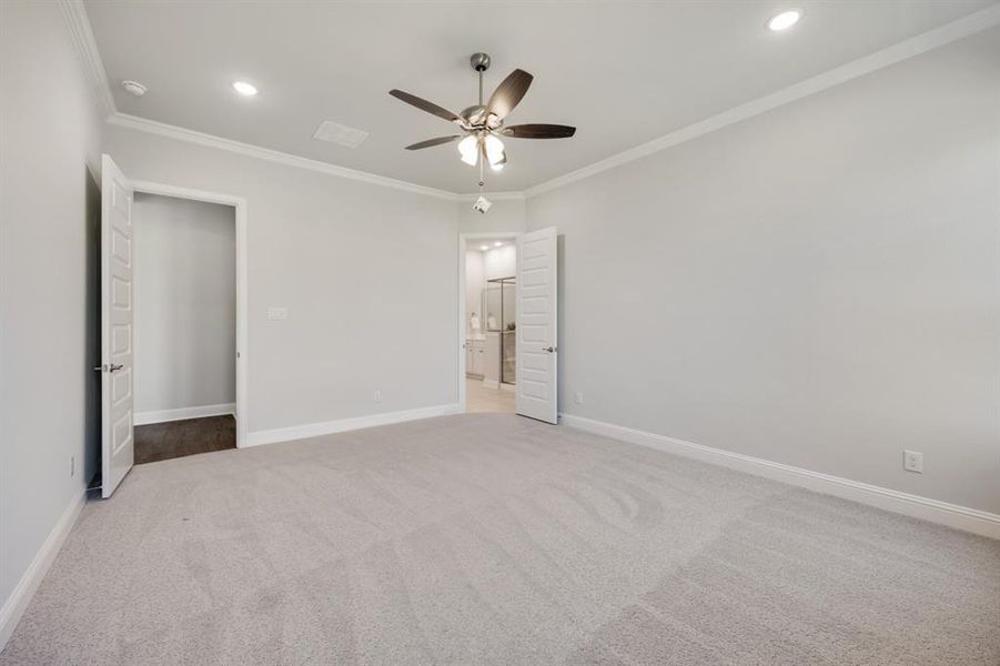 Spacious, unfurnished interior of a new home in Heath Golf and Yacht, Heath (Image 20).