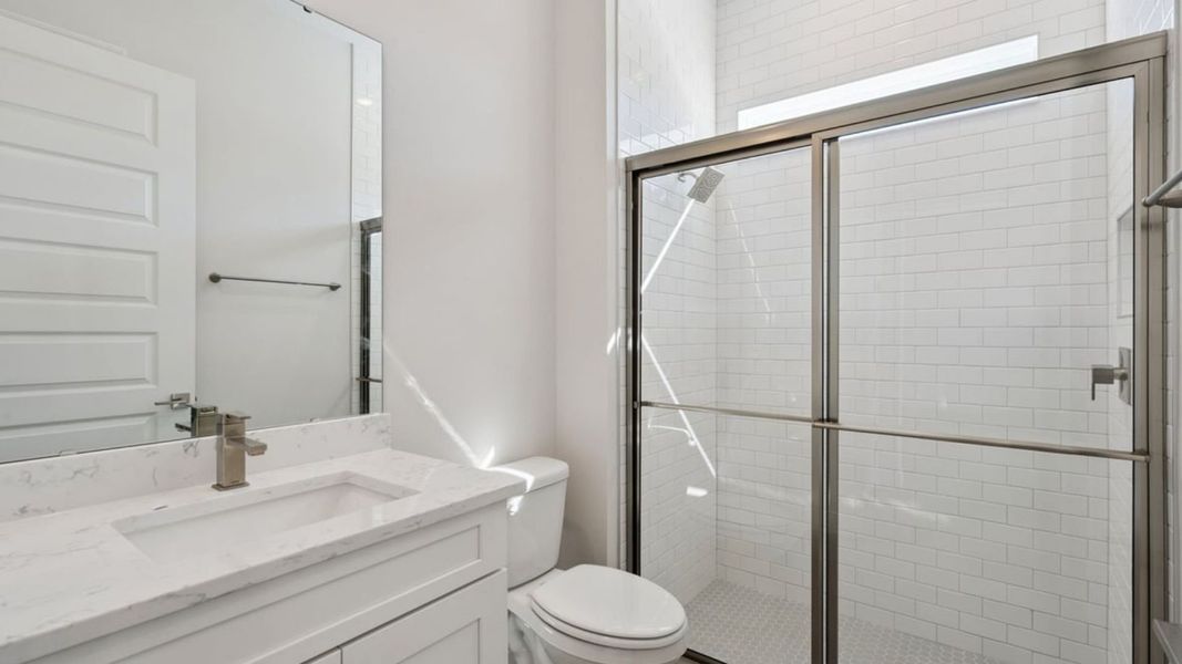 Representative furnished interior of a home built from the Conrad by D.R. Horton in Buena Lago, St. Cloud (Image 14).