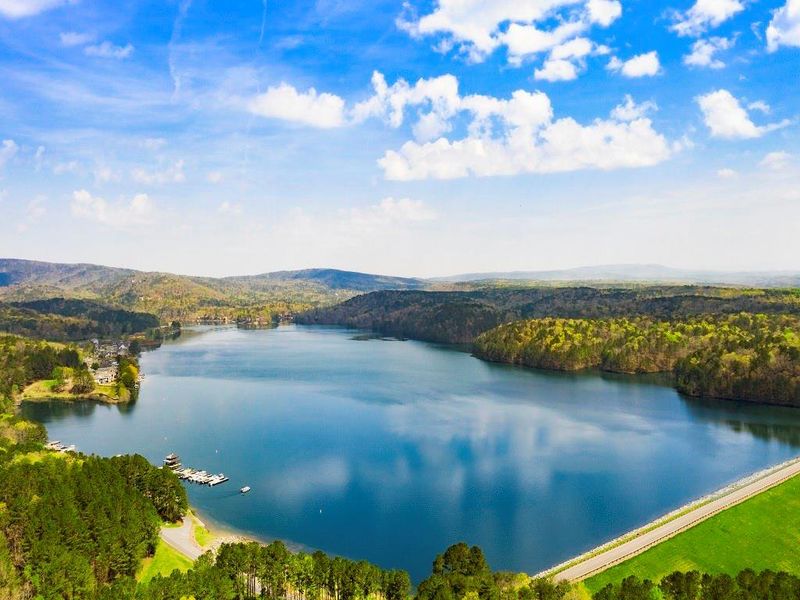 Natural landscape and outdoor views near in Waleska (Image 15). Natural landscape and outdoor views near in Waleska (Image 15).