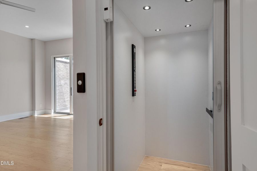 53-Terraces July 2025 Interior-32