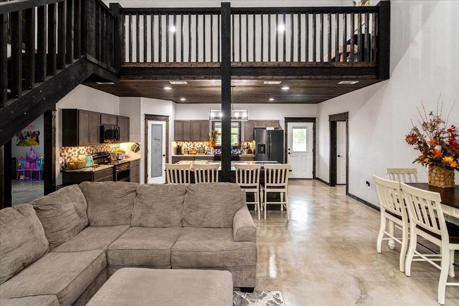 Image 39 of a home in .