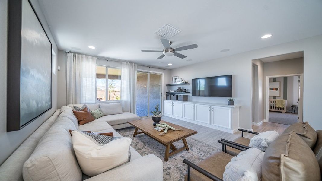 Furnished interior view inside a new home in Allen Ranches, Litchfield Park (Image 9).