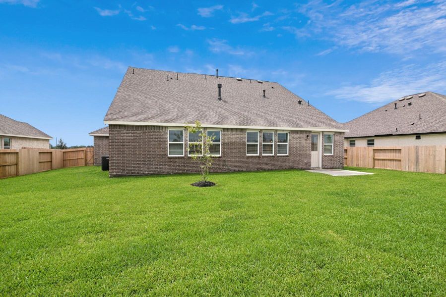 Tons of space for outdoor activities! Tons of space for outdoor activities!