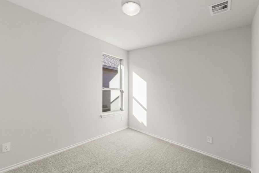 Representative unfurnished interior of a home built from the Birch by Impression Homes in Churchill, Anna (Image 21).