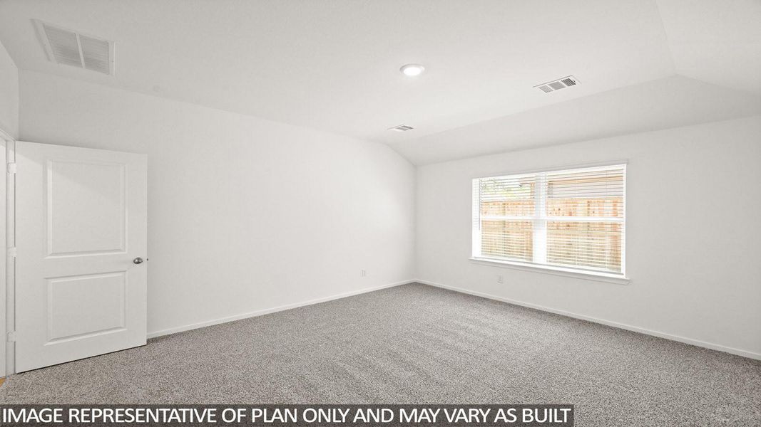Spacious, unfurnished interior of a new home in Venetian Pines, Conroe (Image 11).