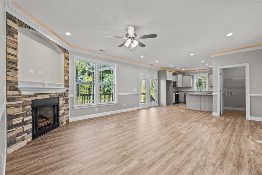 Representative unfurnished interior of a home built from the Enory by Enchanted Homes in Guadalupe Heights, Seguin (Image 32).