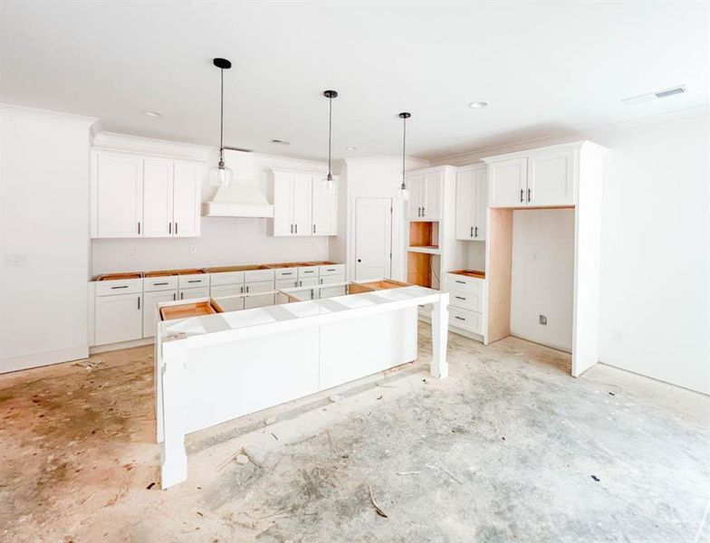 Image 60 of a home in Pinegate.