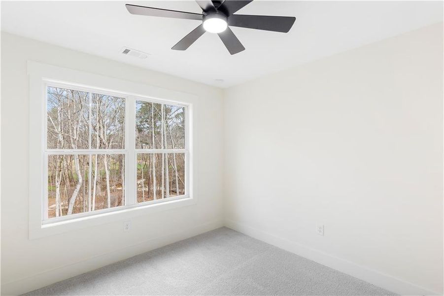 Spacious, unfurnished interior of a new home in , Dallas (Image 40).