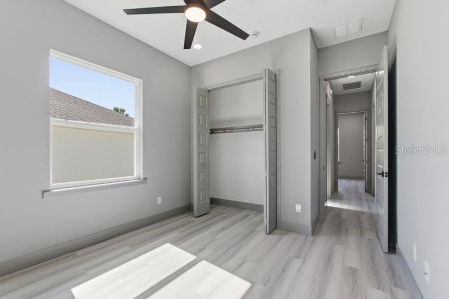 Spacious, unfurnished interior of a new home in , Palm Coast (Image 23).