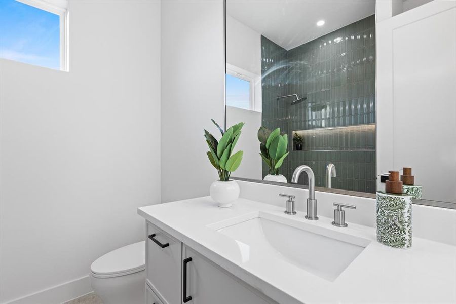 Furnished interior view inside a new home in , Dallas (Image 28).