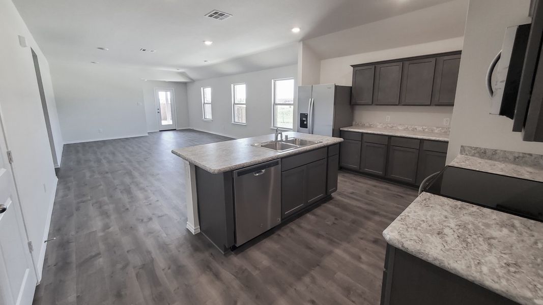 Representative furnished interior of a home built from the X40S Seabrook by D.R. Horton in Valor Farms, Royse City (Image 6).