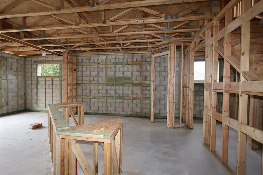 Spacious, unfurnished interior of a new home in , St. Petersburg (Image 17).