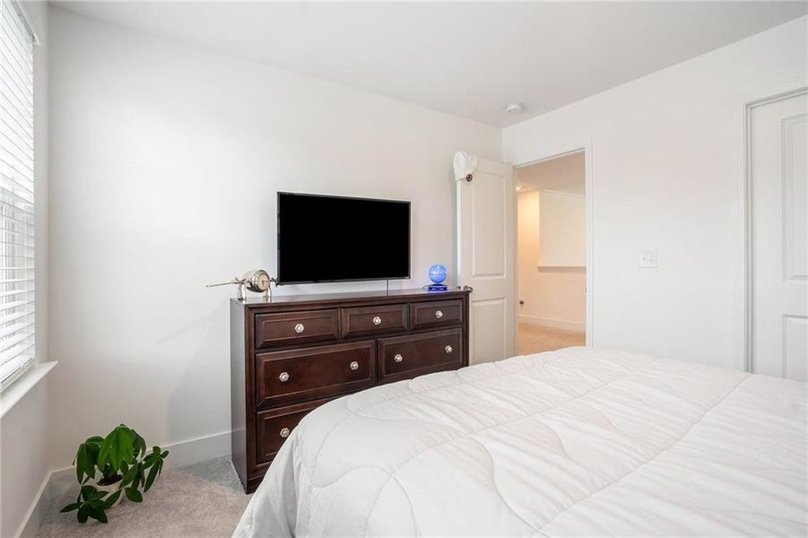 Furnished interior view inside a new home in , Loganville (Image 15).