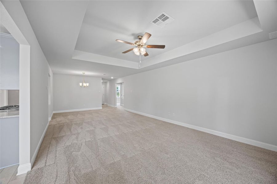 Spacious, unfurnished interior of a new home in Grand Oaks Reserve, Cleveland (Image 5). Spacious, unfurnished interior of a new home in Grand Oaks Reserve, Cleveland (Image 5).