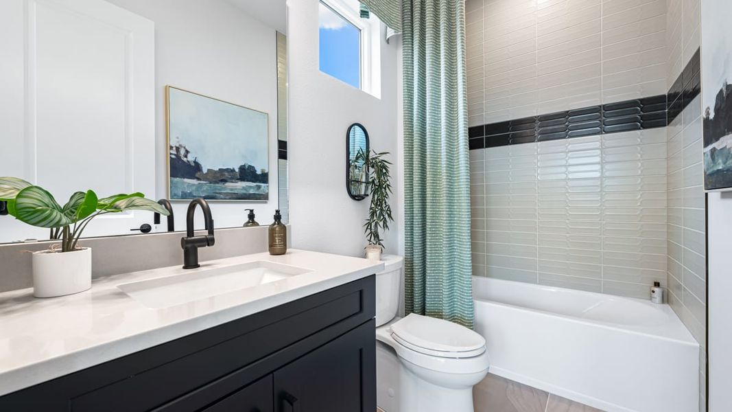 Representative furnished interior of a home built from the Pallazio II by Taylor Morrison in Skye Ranch Community Group Page, Sarasota (Image 19).