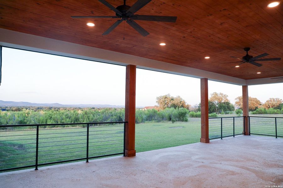 Exterior details and patio area of a home in , Bandera (Image 3).