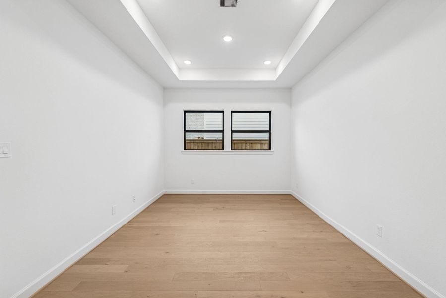 Spacious, unfurnished interior of a new home in Kresston, Magnolia (Image 27).