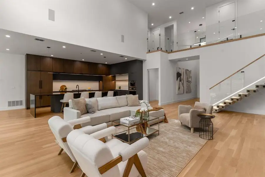 Furnished interior view inside a new home in , Dallas (Image 7).