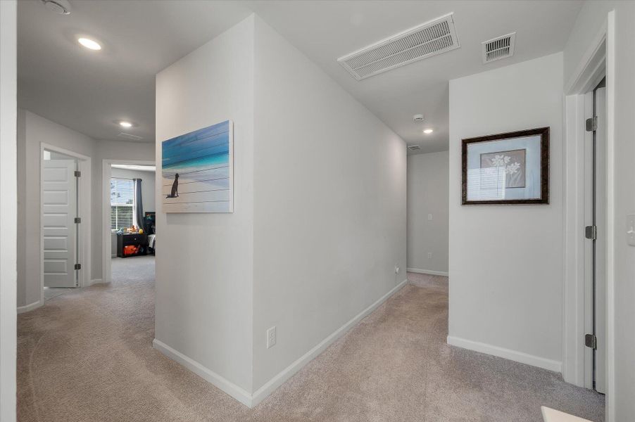 Spacious, unfurnished interior of a new home in , Johns Island (Image 24).