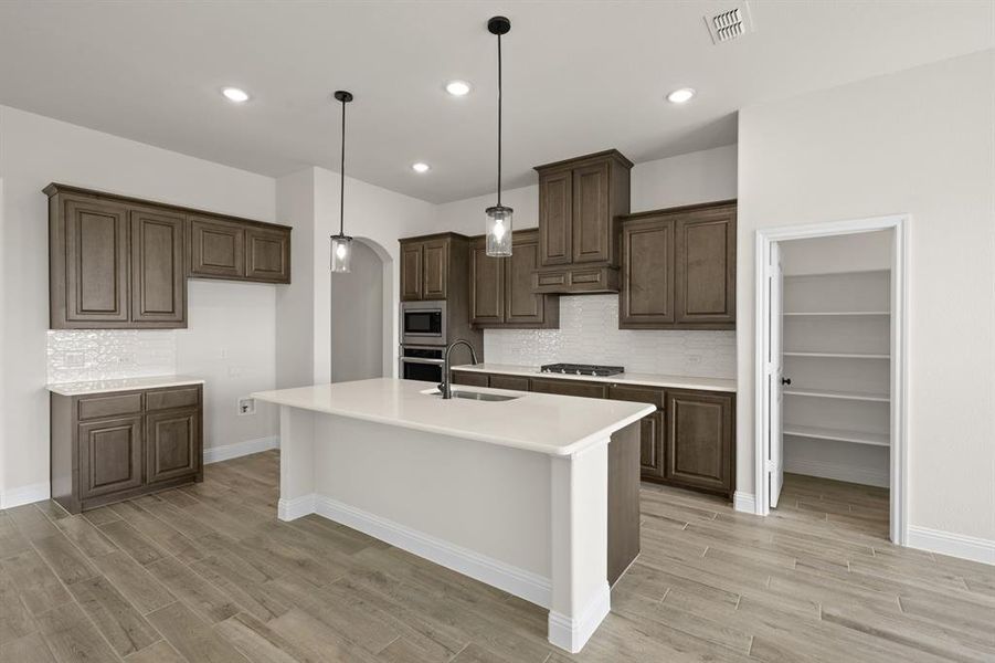 17_387 Paddle Boat- Kitchen-2