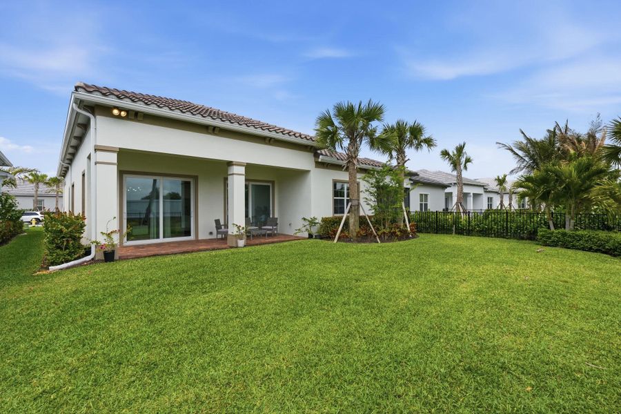 49-web-or-mls-10550_Northbrook_Cir_050