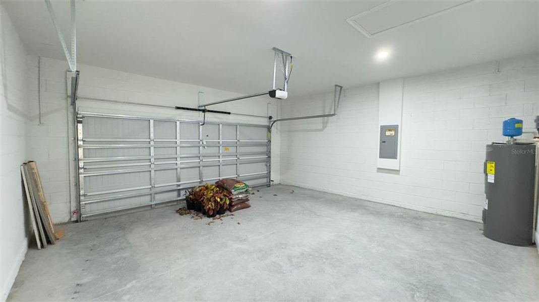 Image 28 of a home in .