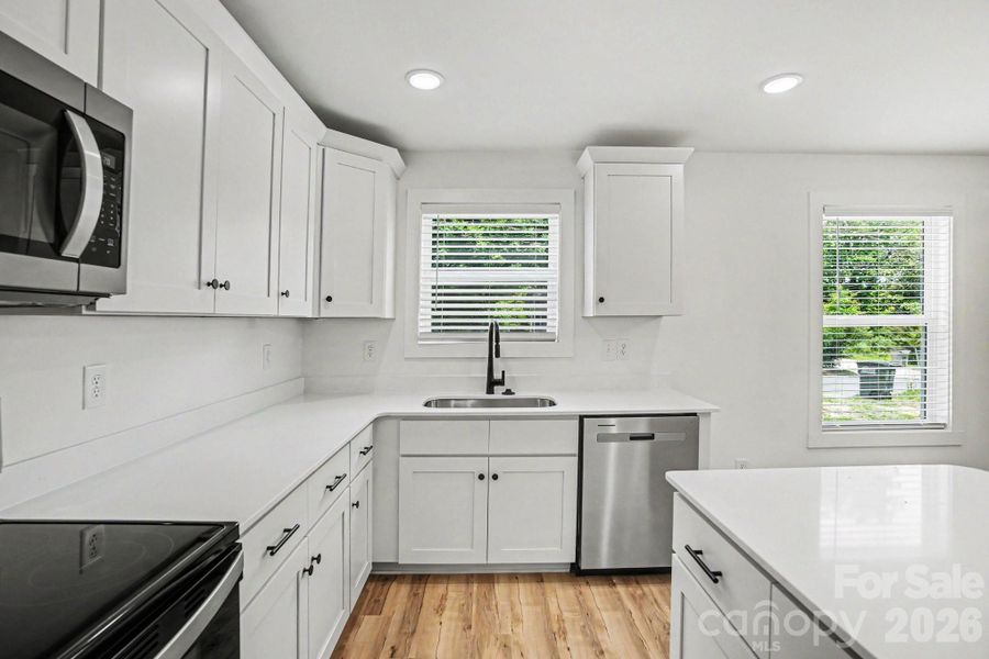 Furnished interior view inside a new home in , Gastonia (Image 6).